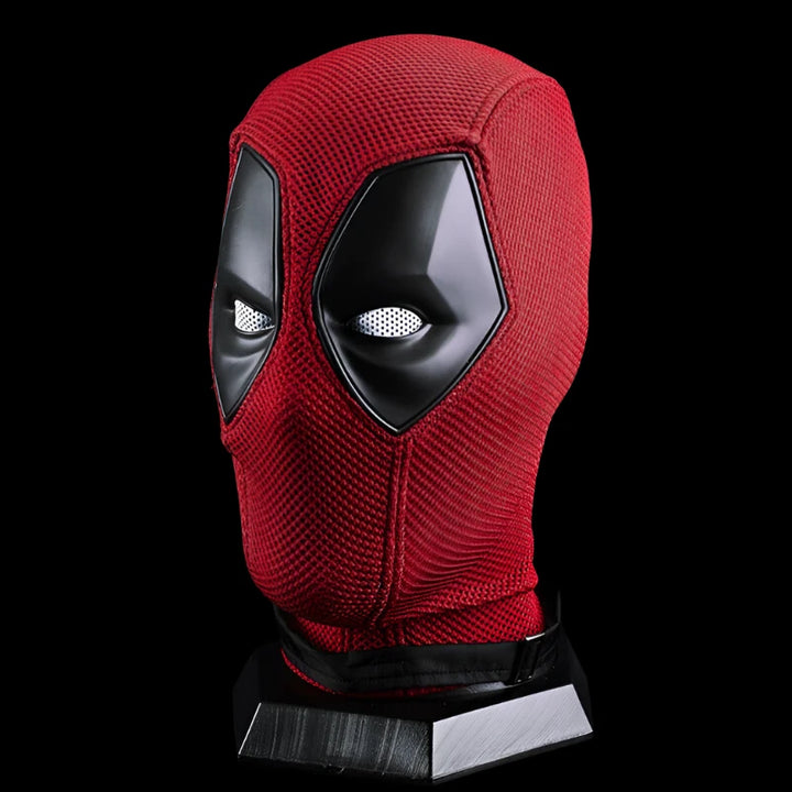 Deadpool Mask - MangaNova